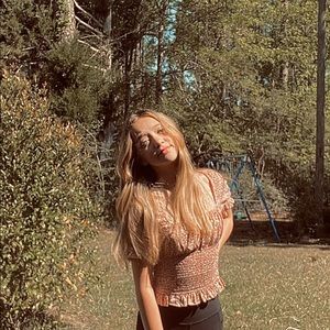 Meet your Posher, Vivienne